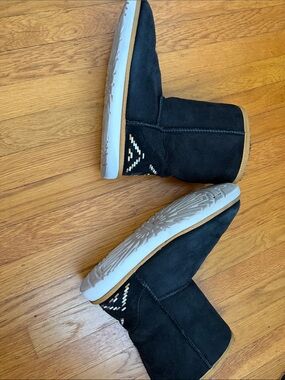 UGG Black Suede Short Ankle Boots with Tan Trim